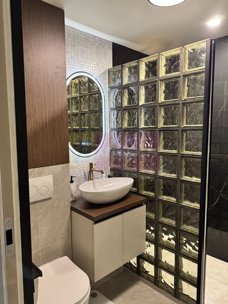 Apartament 3 Camere 2 Bai str Ramnicu Valcea Finisaje Lux